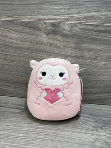 Squishmallows Lala 5 Zoll Lamm Plüsch Valentine Plüsch Neu mit Etikett - Bild 1 von 7