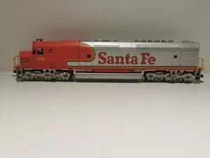 Athearn HO Gauge Santa Fe Diesel Locomotive No 92 Dummy - Picture 1 of 5