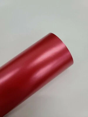 Hoja de calcomanías adhesivas de vinilo metálico semi brillante satinado mate para vehículo automóvil Foto 1 de 2