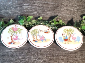 2010 Brighten the Season-Wish You Were Here Set of 3 Coasters Santa & Flamingos - Picture 1 of 7