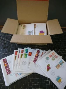 Belegefundgrube Schweiz FDCs (300 Ersttagsbriefe) (#95526) - Imagen 1 de 6