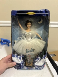 Barbie als Schwanenkönigin im Schwanensee Mattel 18509 1997 NRFB Collector Edition - Bild 1 von 9