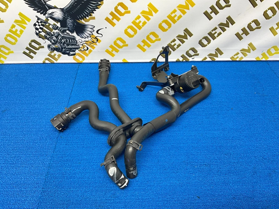 Bomba de agua de refrigerante auxiliar AUDI A6 2012-2018 con solenoide OEM 4H0121671D Foto 1 de 4