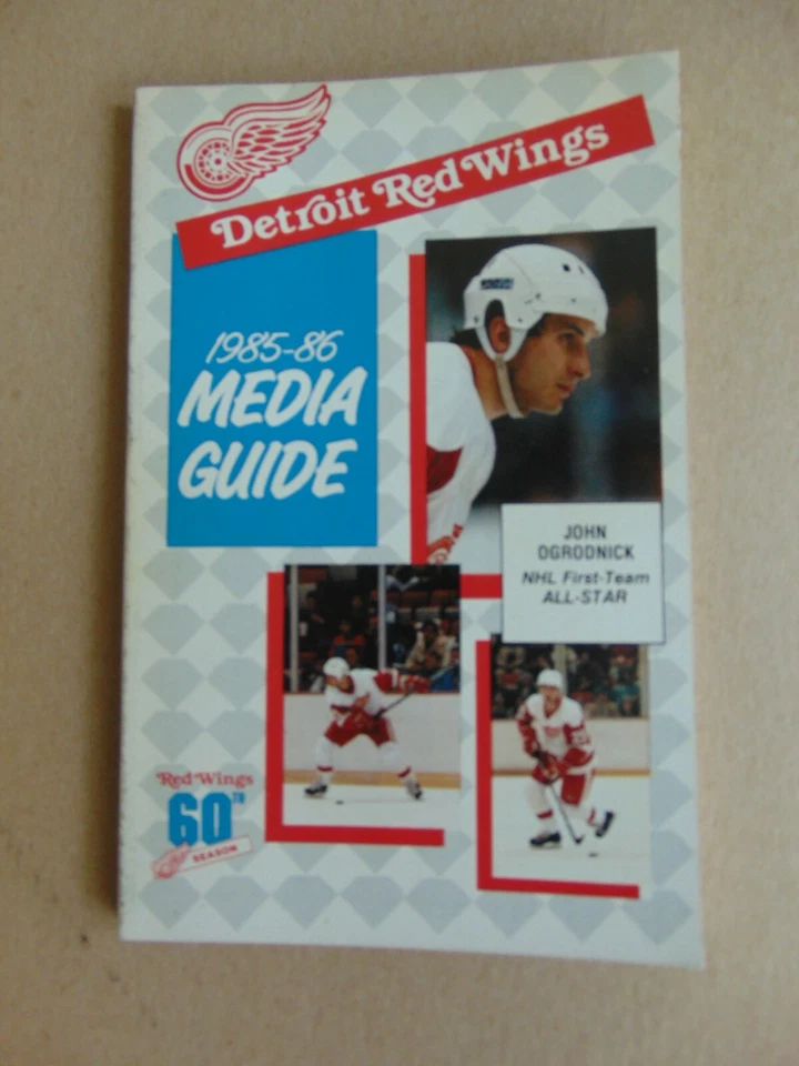 Libro Oficial DETROIT RED WINGS De Colección Circa 1985-86 Temporada 60 Foto 1 de 1
