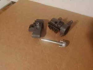 Shark Vacuum Cleaner NV130 NV141  NV60 NV70 NV80    Dust Cup Release Button Part - Picture 1 of 1