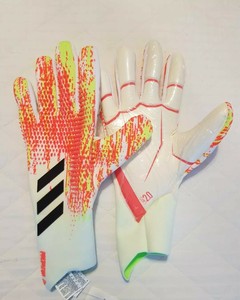 guanti predator 2015