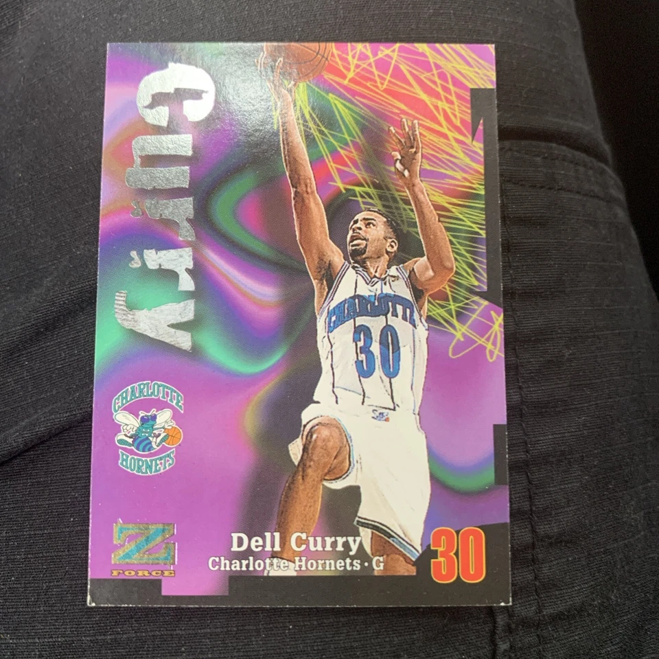 1997-98 Skybox Z-Force - #65 Dell Curry - Image 1 of 4