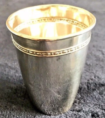 Antigua taza de plata 800 hecha en Alemania Foto 1 de 4