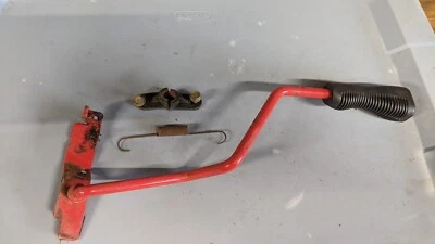 Conjunto de palanca de toma de fuerza usada Troy Bilt 13wn77ks011 647-04096A-0638 Foto 1 de 2