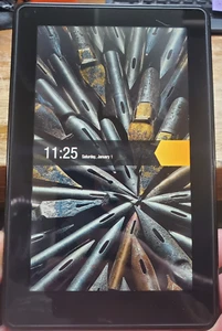 Amazon Kindle Fire 1st Generation, 7" Screen Wi-Fi Black Model DO1400 - Picture 1 of 2