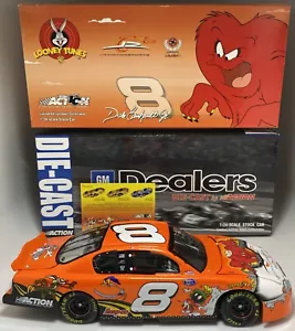 2002 Dale Earnhardt Jr. #8 ACTION 1/24 1:24 GM DEALERS Looney Tunes DIECAST RCCA - Picture 1 of 21