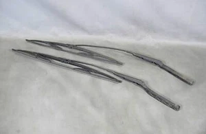 BMW E36 318ti Compact Hatch Factory Windshield Wiper Metal Arm Pair Left Right - Picture 1 of 3