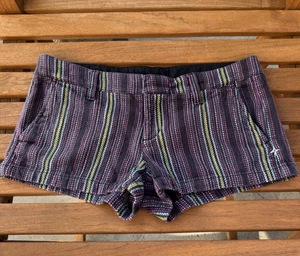 Hurley Damenshorts Junior Größe 7 schwarz gestreift Baumwolle niedriger Bund KOSTENLOSER VERSAND - Bild 1 von 11