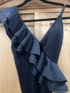 Traje de baño negro audaz triple volantes acanalado inmersión sexy de una pieza adelgazante talla s/4-6 - Imagen 1 de 12
