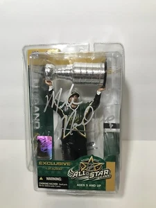 Mike Modano Mcfarlane 2007 AllStar Game Exclusive Auto, 1999 Dallas Stars - Picture 1 of 8