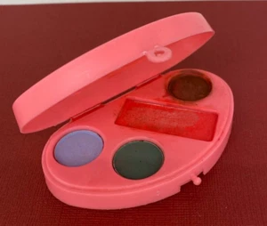 Vintage Mattel 1971 ☆ Barbie ☆ Beauty Centre Styling Head Doll Make Up Accessory - Picture 1 of 4