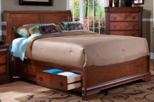 LOCAL PICKUP ONLY! New Classic Furniture Sheridan Queen Platform Storage bed