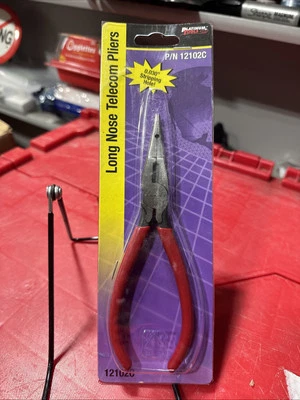 Alicates de telecomunicaciones Platinum Tools 12102C nariz larga de 6" Foto 1 de 2