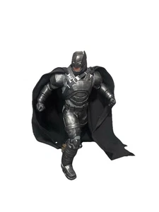 DC Collectibles Batman Superman: Dawn of Justice Armored Batman Statue - Picture 1 of 3