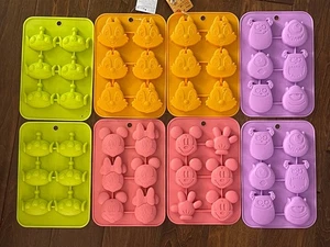 DAISO Disney Silikon Kuchen Schokolade Form 8er Set Mickey Minnie Chip Dale Sully - Bild 1 von 6