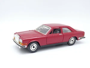 Burago SB 1/22 - Rolls Royce Camargue Roja - Imagen 1 de 2