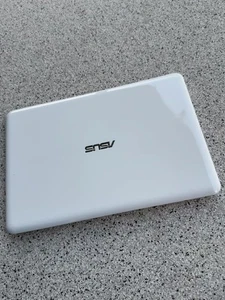 Asus Eeebook X205TA Netbook Weiß - Bild 1 von 7