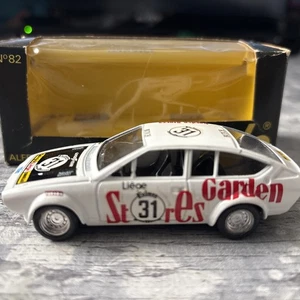 Alfa Romeo Alfetta GTV White Solido No.82 Car 1/43 Die-cast Boxed - Picture 1 of 4