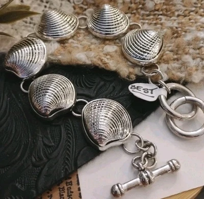 BEST Brand Tropical Beach Silver Tone SHELL Shaped Links Toggle Bracelet! - Image 1 of 4