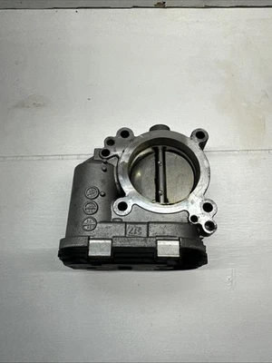 Mercedes Benz Clase C 2012 2013 2014 1,8 L carrocería del acelerador OEM A2661410525 Foto 1 de 4