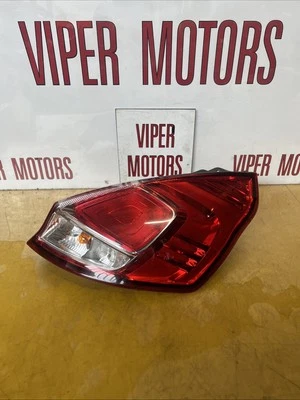 Luz trasera Ford Fiesta MK7 luz trasera conductores fuera de juego 2012-2017 R1AFL Foto 1 de 4