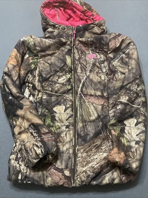 Realtree Game  Insulated Camouflage Hunting  Coat Women's SM - Image 1 of 4