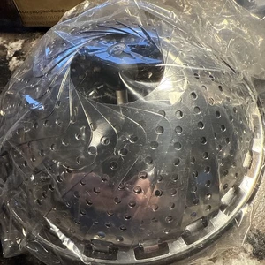 Pampered Chef Edelstahl Gemüse Dampfgarer #2892 Neu im Karton - Bild 1 von 4