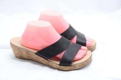 Sandalias Crocs A Leigh para mujer talla 10 cuero negro corcho tacón de cuña sin cordones Foto 1 de 4