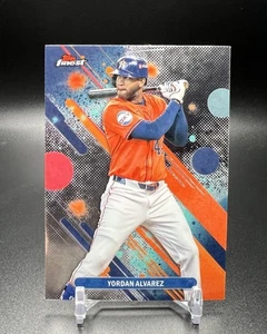 2025 Topps Finest YORDAN ALVAREZ Base Common #59 Houston Astros - Picture 1 of 2