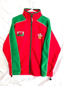 Wales Rugby Jacket Men's Size M Fleece Red Green Ich Dien Crest Team Collection - Picture 1 of 8