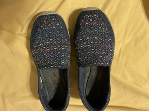 SKECHERS Relaxed Fit Air Cooled Memory Foam Womens 7 Navy Slip On Shoes Casual - Picture 1 of 10