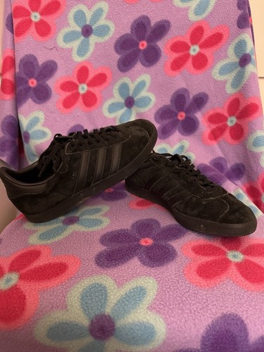 Taglia 8 Adidas Gazelle Triple Nero