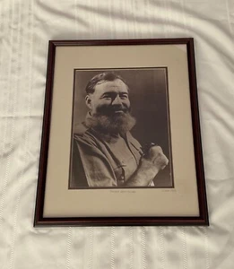 1952 Photo Ernest Hemingway -Mark Reuben Gallery - The Vintage Collection - COA - Picture 1 of 9