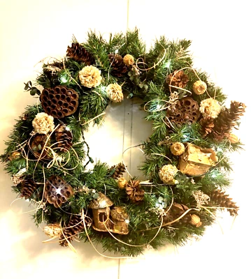 Elegante guirnalda navideña de 24" para todas las estaciones flores secas, piñas, casas para pájaros Foto 1 de 4