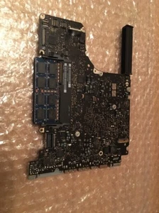 Placa lógica Apple MacBook Pro 13" 2010 A1278 2,4 GHz Intel Core 2 Duo 4 RAM - Imagen 1 de 6
