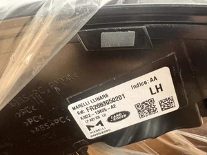 Left Side N/S Rear Outer Tail Light For Range Rover Evoque 2019-2021 GENUINE RR - Picture 1 of 3