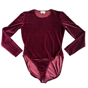 Ann Taylor Burgundy Velvet Bodysuit Long Sleeve Snap Closure L - Picture 1 of 7