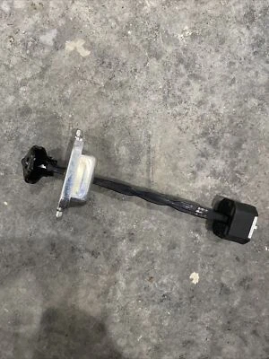 2016 2017 2018 2019 2020 2021 HONDA PILOT Ridgeline Passport DOOR STOPER OEM - Image 1 of 3