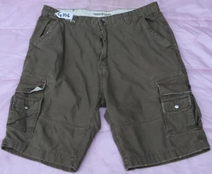 SWISS CROSS FLAT FRONT SHORTS. SIZE - W38 X L11. TAG NO. G106 - Picture 1 of 2