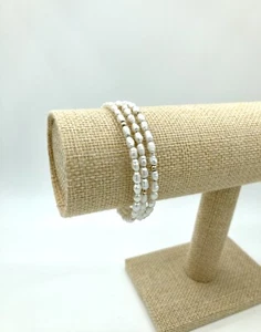 Hermosa pulsera envolvente de oro de 14k y perlas de arroz - Imagen 1 de 5
