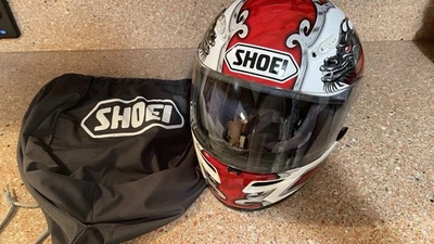 Shoei Motorcycle Helmet Full Face Size XL 61-62cm. Dragons/Flames Graphics. New. - Image 1 of 4