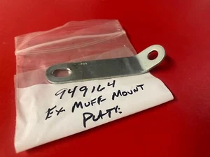 HODAKA • NOS 949164 Exhaust Pipe Muffler Rear Set Mount Plate 94 125 Wombat - Bild 1 von 1
