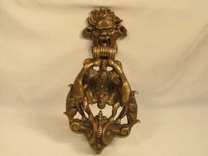 RIESIGER verzierter Vintage Nachlass Messing Türklopfer Cherubs Bacchus Rams Kopf 4,5 Pfund - Bild 1 von 9