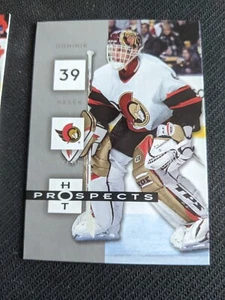 2005-06 Fleer Hot Prospects DOMINIK HASEK #68 BASE - Picture 1 of 1