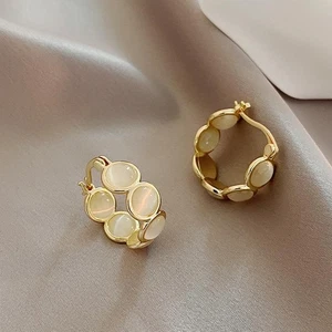 Nuevos pendientes de aro de ópalo verde blanco 2025 para mujer - joyería de lujo coreana - Imagen 1 de 25